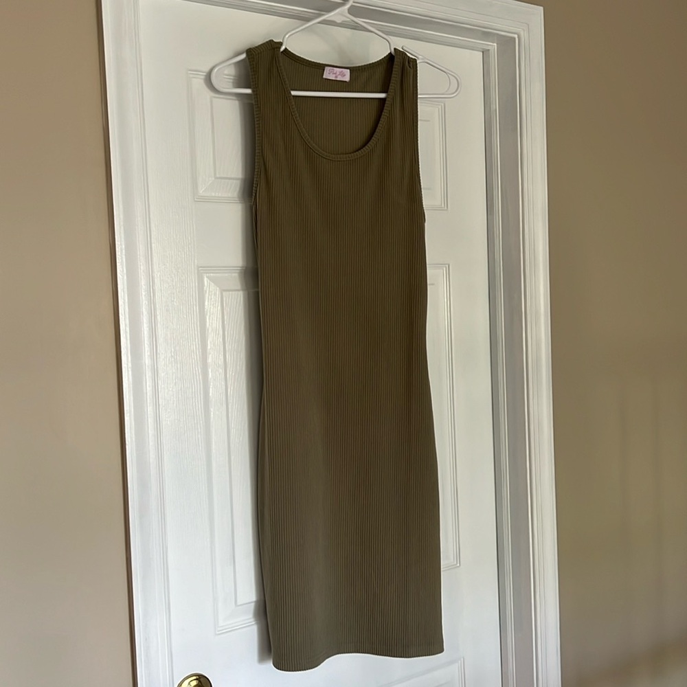 Pink Lily Midi Dress